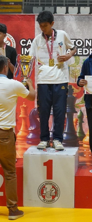 Dante Vilca Campeón